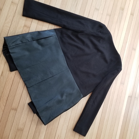 F21 Sleek Leather Jacket - Picture 4 of 4